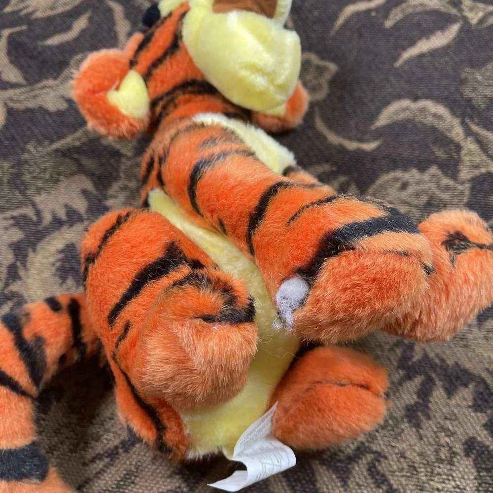 Vintage Tigger Walt Disney World Disneyland Stuffed Animal 10
